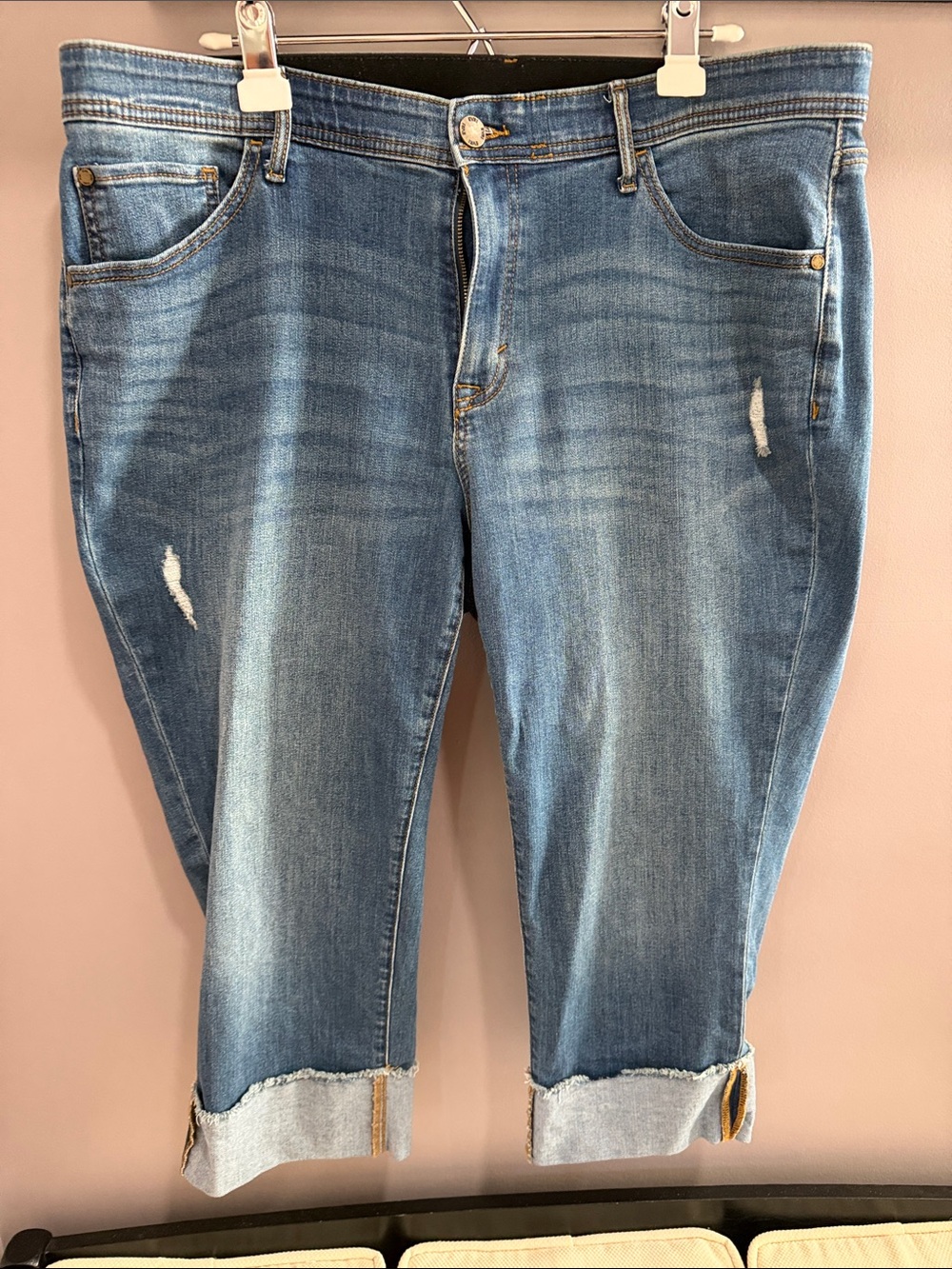 Evri Women’s Mid Blue Capri Jeans